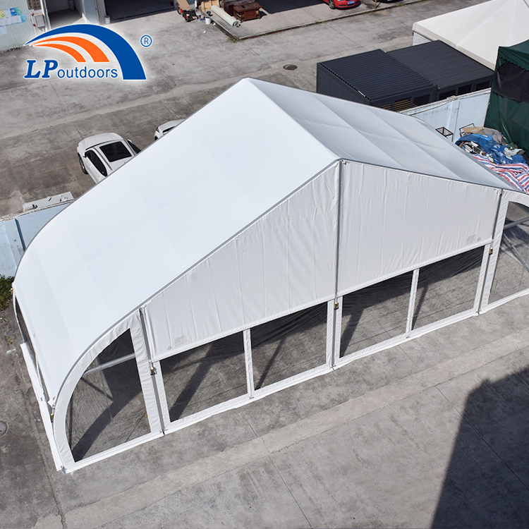 Edificio claro al aire libre de la estructura del marco de la tienda de la carpa de la forma del corazón de la curva clara del 15m con la pared clara 